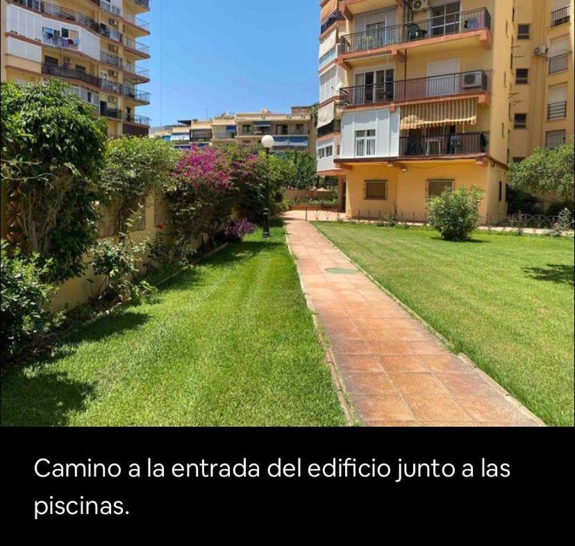 Apartamento Paseo Maritimo De Playamar Τορρεμολίνος Εξωτερικό φωτογραφία